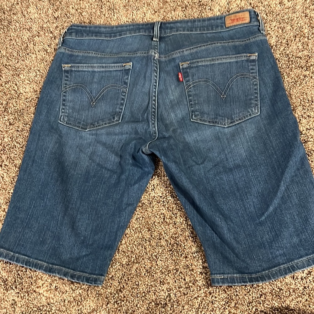 Levi’s jean shorts - Picture 2 of 2